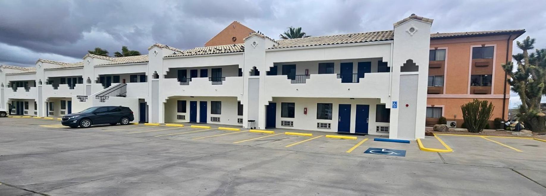Days Inn By Wyndham Kingman West Ngoại thất bức ảnh