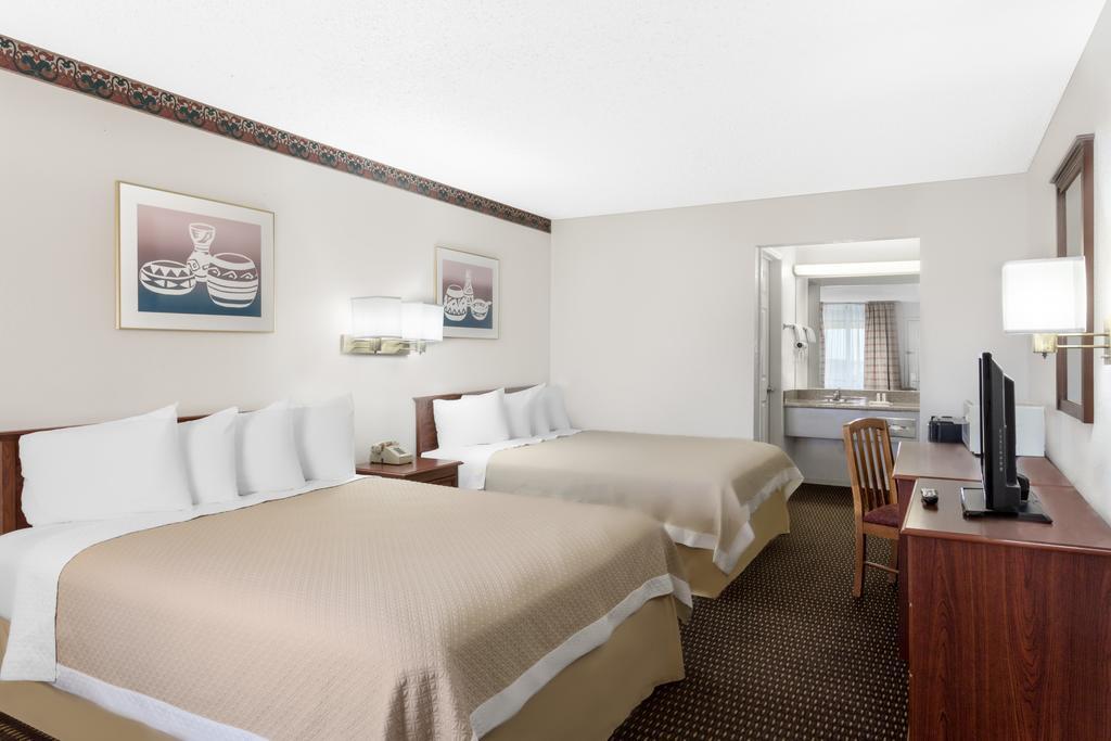 Days Inn By Wyndham Kingman West Ngoại thất bức ảnh